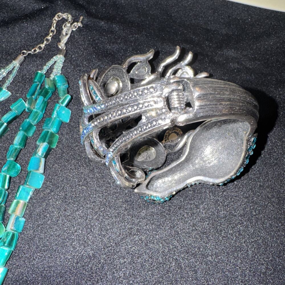 Lot Of 3 Pieces Of Stunning Turquoise Rhinestone Jewelry Set with MOP Necklace - Picture 5 of 10
